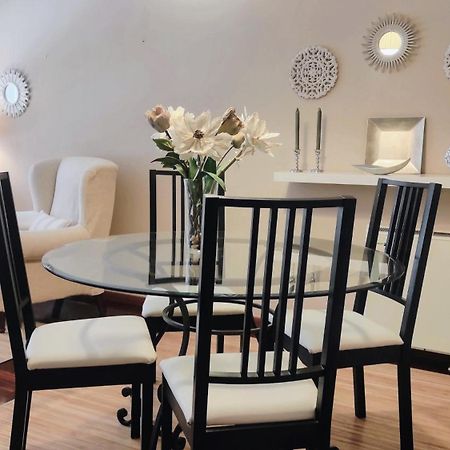 Rias Baixas En Ribeira Piso Centrico Con Parking Y Wifi Apartment Exterior foto