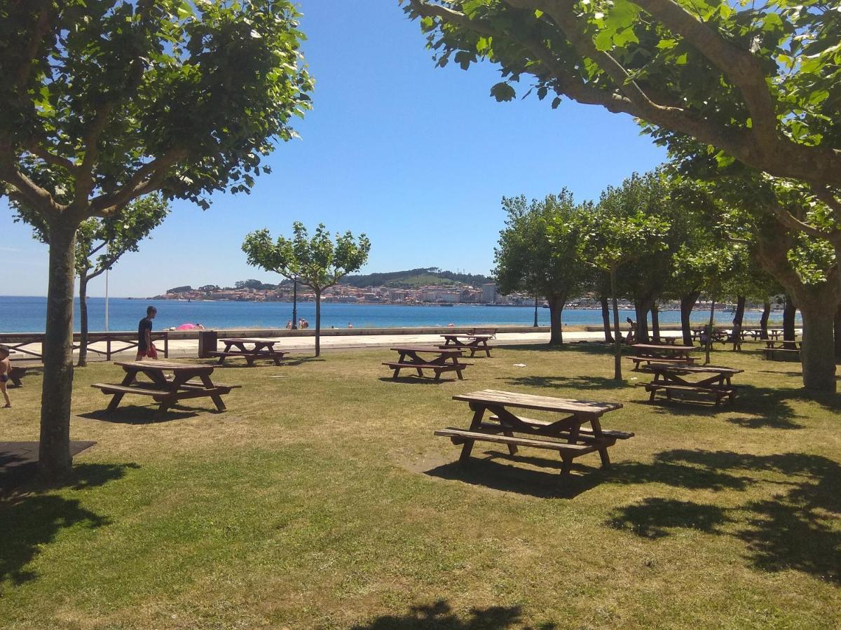 Rias Baixas En Ribeira Piso Centrico Con Parking Y Wifi Apartment Exterior foto