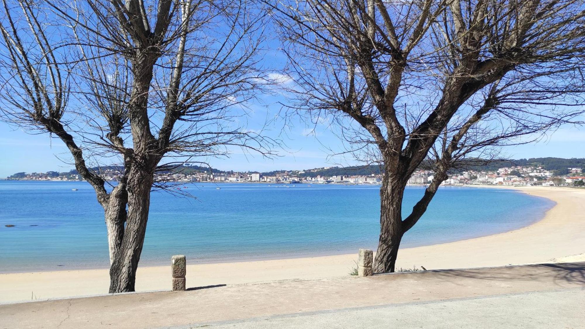 Rias Baixas En Ribeira Piso Centrico Con Parking Y Wifi Apartment Exterior foto